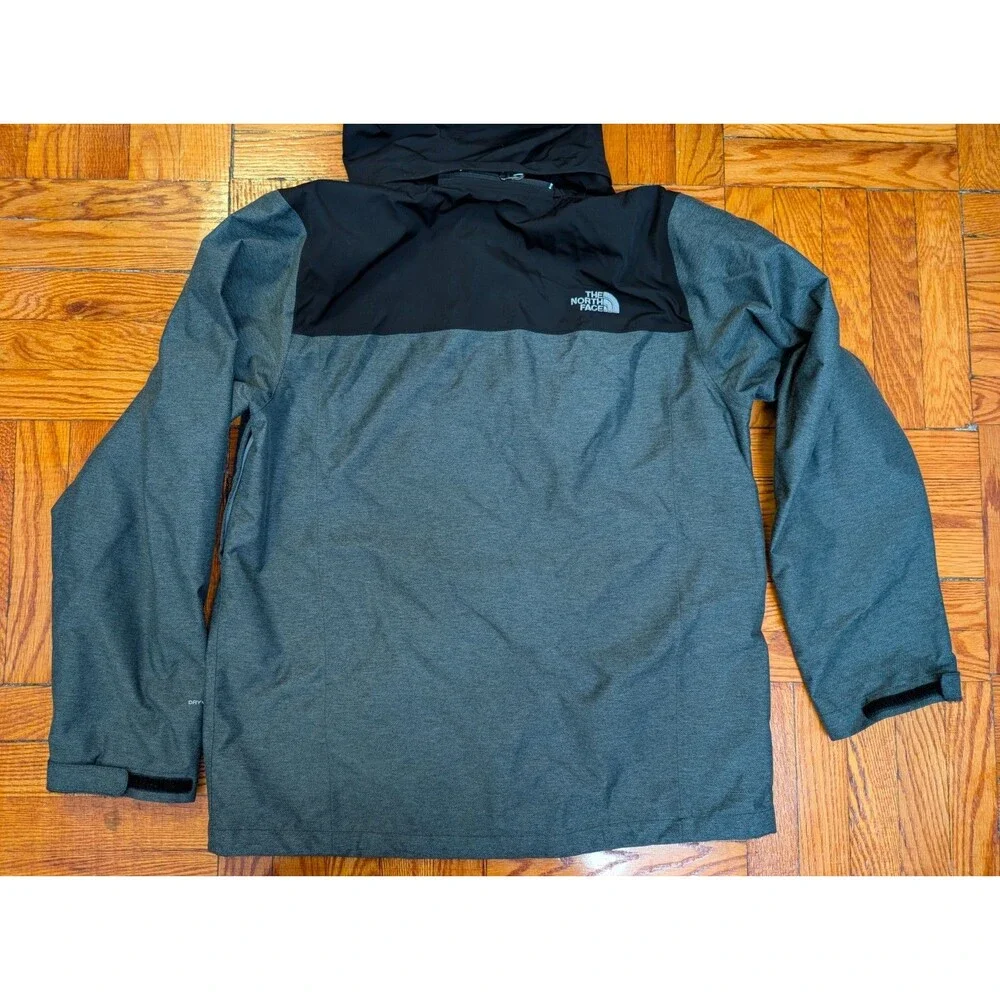 The North Face TNF DryVent Waterproof Shell Jacket Men's Large Black Gray